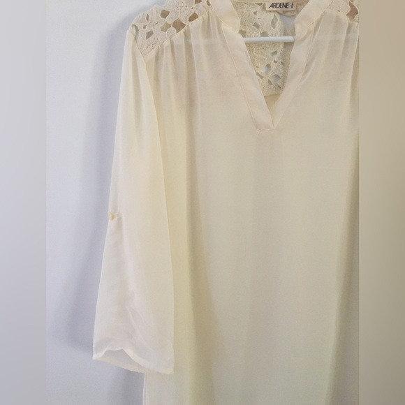 2/$15 5/$20 Ivory Blouse Adjustable Sleeves - Picture 2 of 6